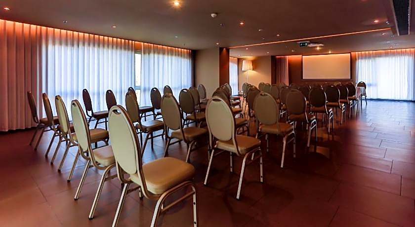 Golden Tulip Sao Joao da Madeira Hotel