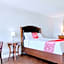 OYO Hotel Dundee By Crystal Lake