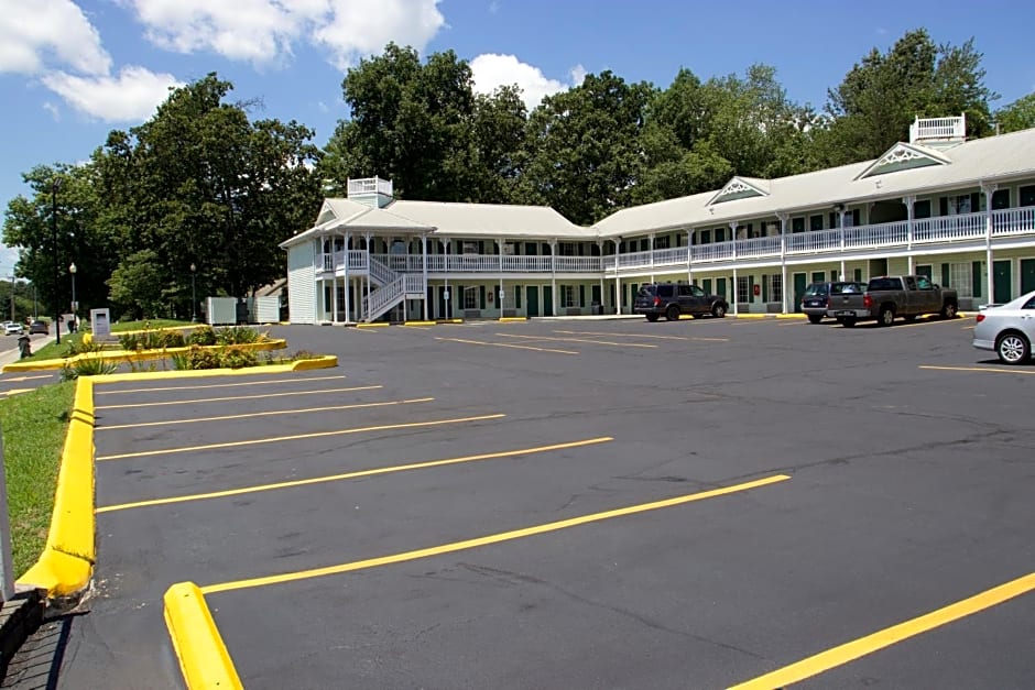 Legacy Inn - Cookeville