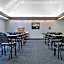Days Hotel by Wyndham University Ave SE