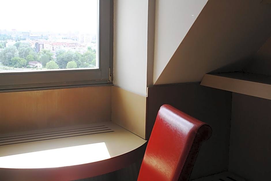 Garni Hotel Leopold I