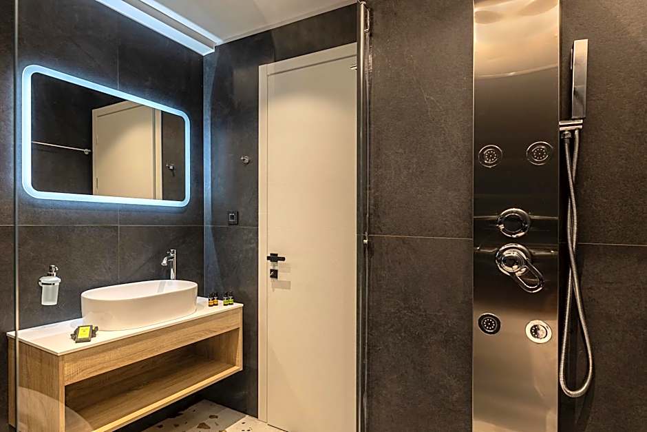 CITY HILL Luxury Apartments