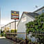 Samhil Motor Lodge