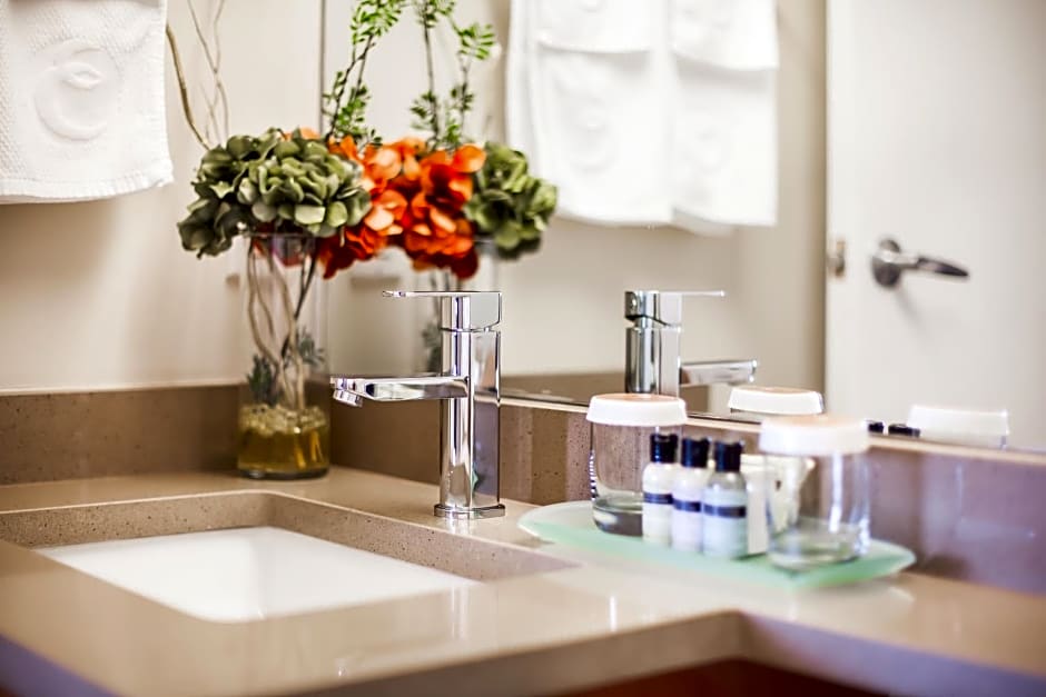 Executive Hotel Vancouver Airport