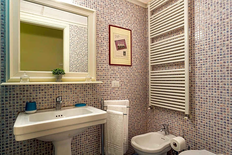 Casa Opera in Lucca With 2 Bedrooms and 2 Bathrooms