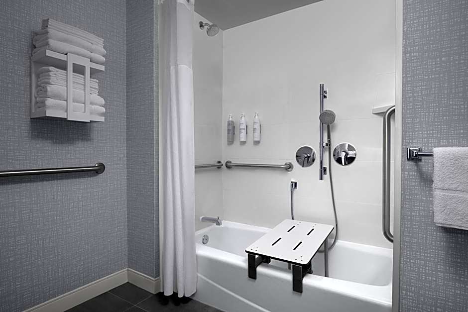 Hampton Inn By Hilton Ithaca