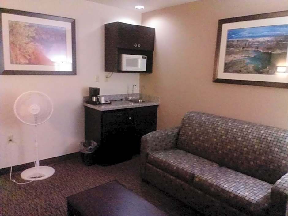 Days Inn & Suites by Wyndham Page Lake Powell