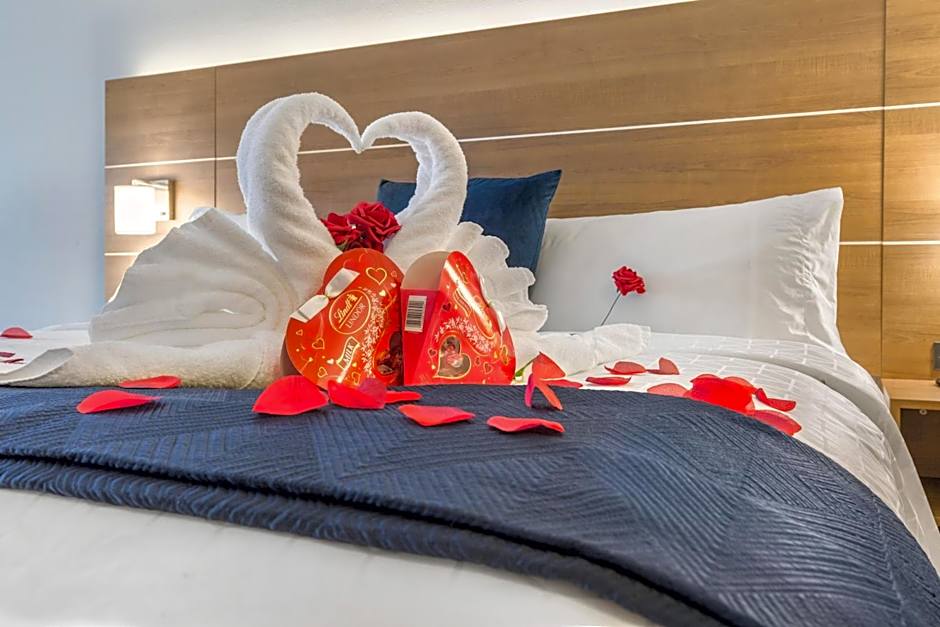 Holiday Inn Express Houston-Alvin By IHG