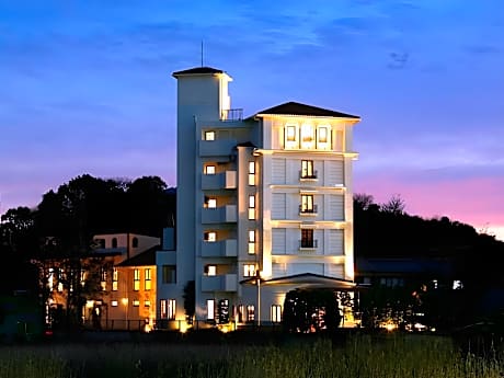 Bishoku no Kakurega Provence