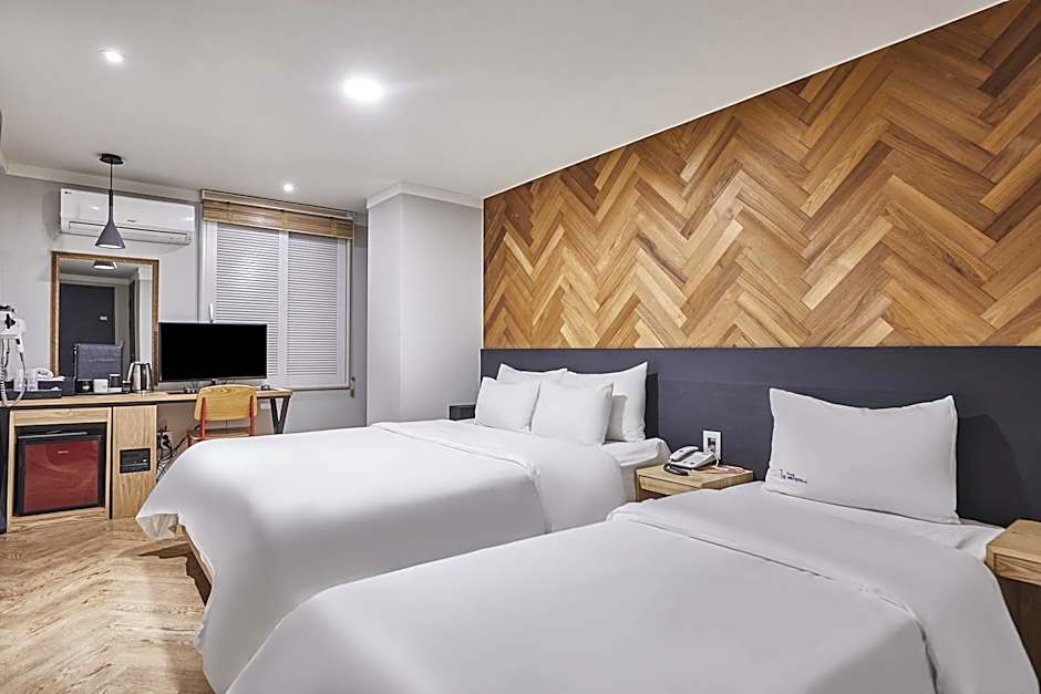 Anyang Premier Hotel XYM