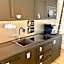 Thruster - Rooms, Kitchen, Chill-Out Zone-Netflix, Lobby-Netflix