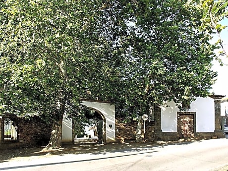 Casa De Vilarinho De S.Romao