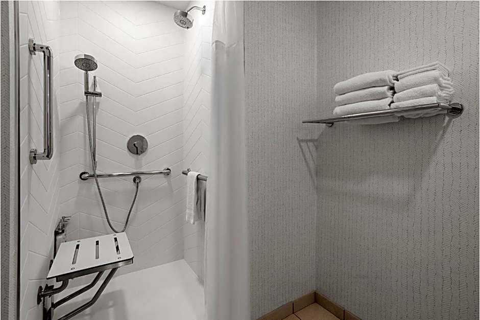 Holiday Inn South Kingstown-Newport Area By IHG