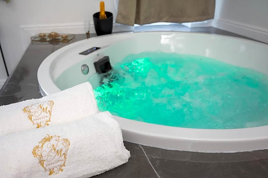 NM Luxury Suites