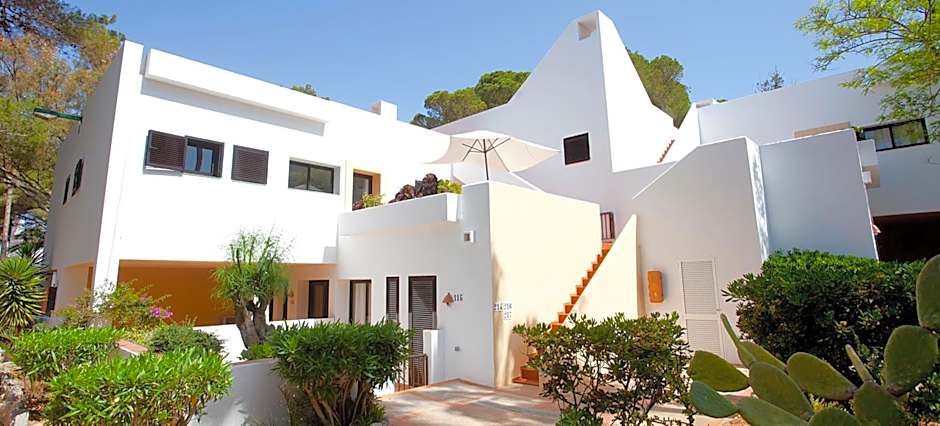 Apartamentos Club Cala Azul