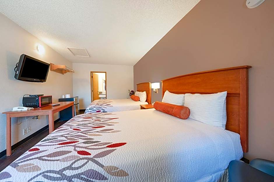 Budget Inn Gladstone By OYO - Portland Clackamas