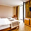 Lisi Hills Hotel