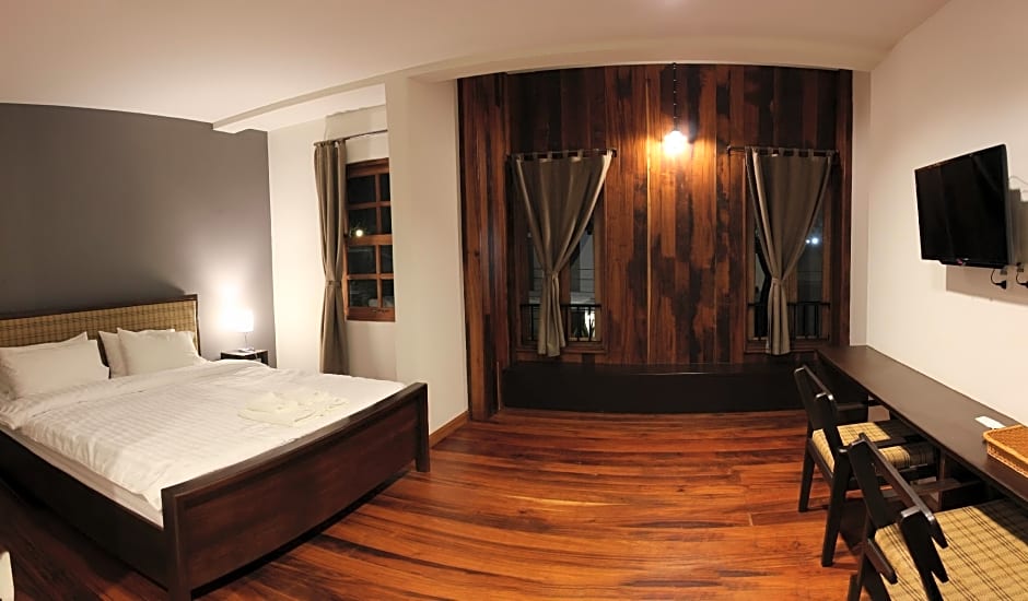 Phumin Place Hotel