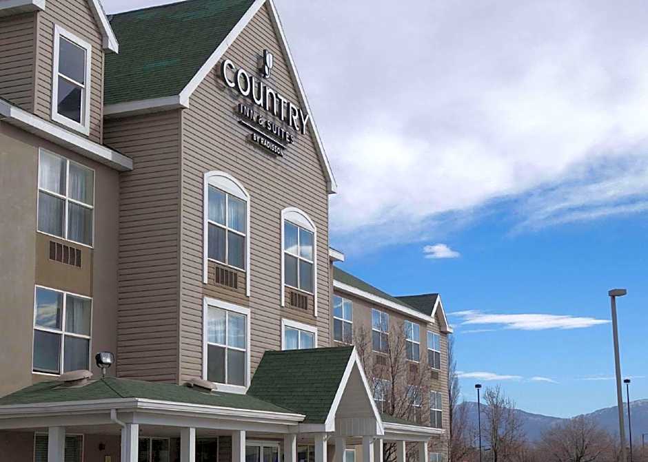 Country Inn & Suites by Radisson, West Valley City, UT