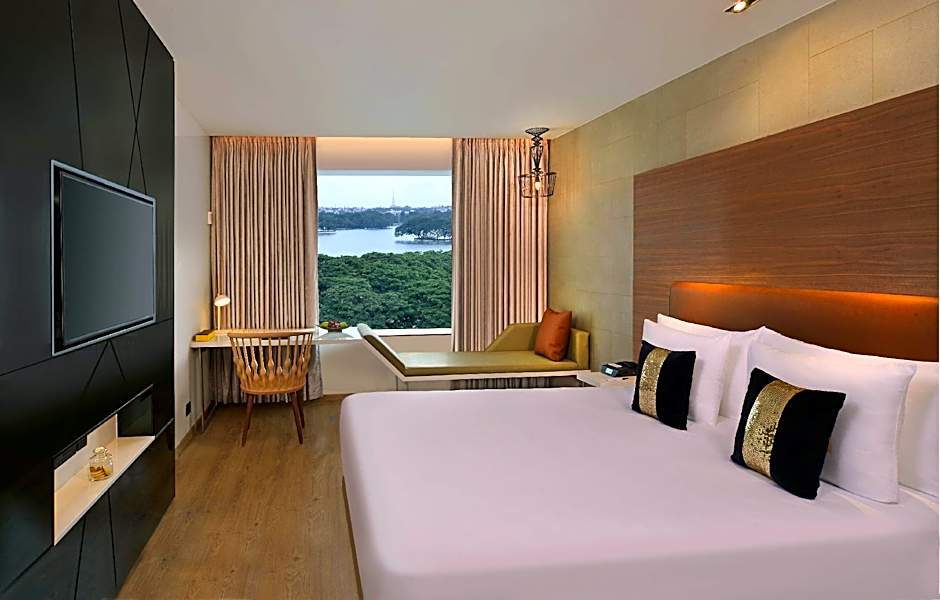 Radisson Bengaluru City Center