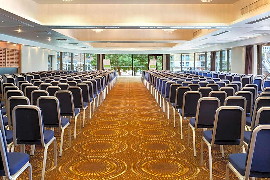 Holiday Inn London Brentford Lock By IHG