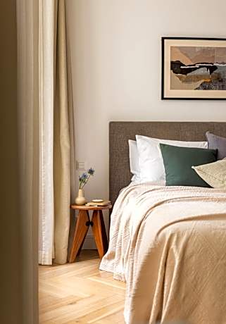 Townhouse One-Bedroom