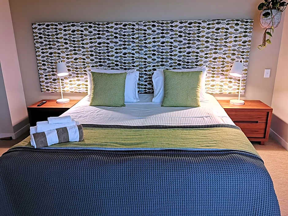 Salt - 2brm apartment with Spa bath and Ocean Views