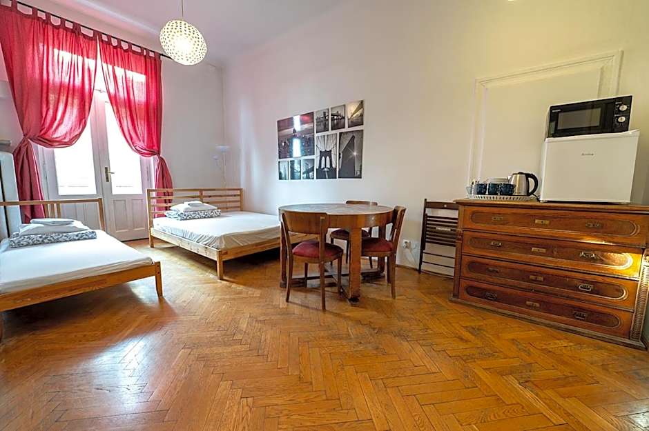 Trzy Kafki Private Rooms