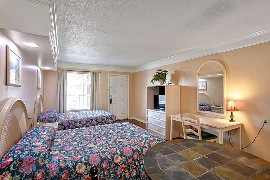 Edgewater Inn - Biloxi Beach