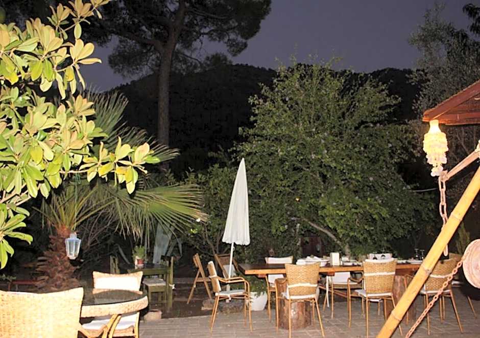 Adrasan Şekerbahçe Otel