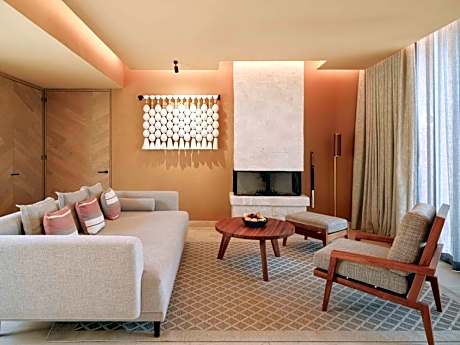 Serenity Pool Suite Twin
