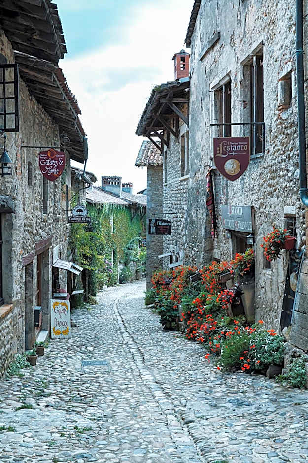 Hostellerie du Vieux Pérouges