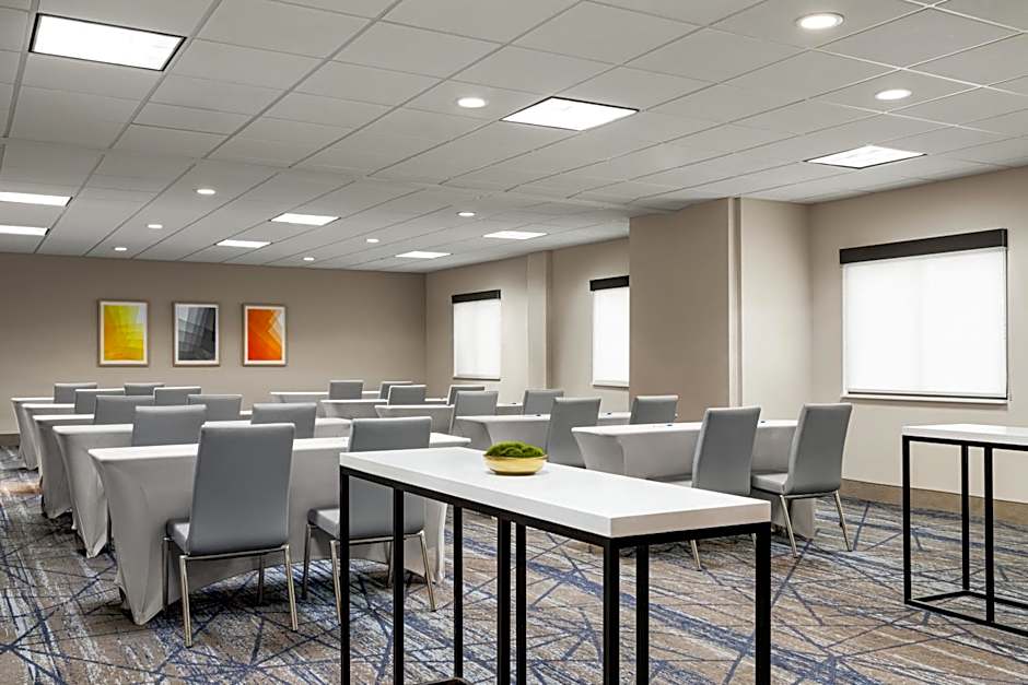 Holiday Inn Express Birmingham Irondale East By IHG