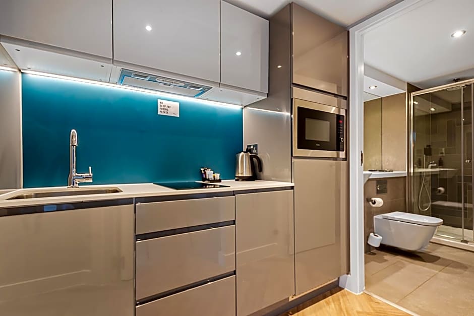 Roomzzz Newcastle City