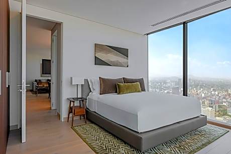 1 Bedroom Residence, 1 King, City view