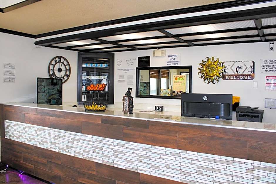 Days Inn by Wyndham Bend