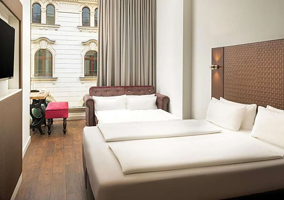 elaya hotel leipzig city center