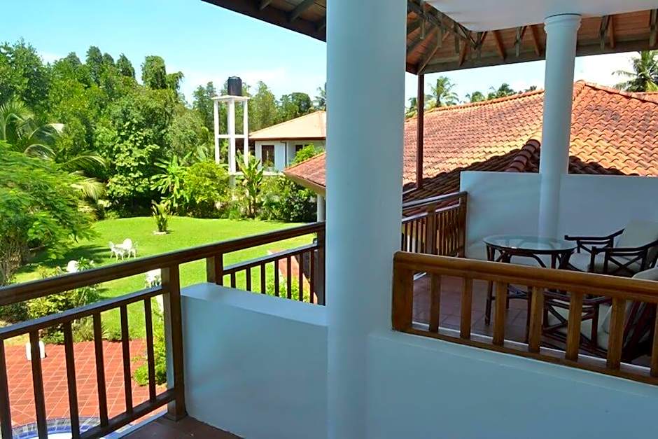 Waterside Bentota Hotel