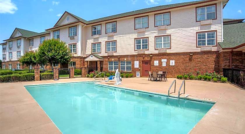 Best Western Plus Bessemer Hotel & Suites