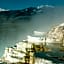 Mammoth Hot Springs Hotel
