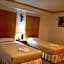 Maneerote Hotel Surin