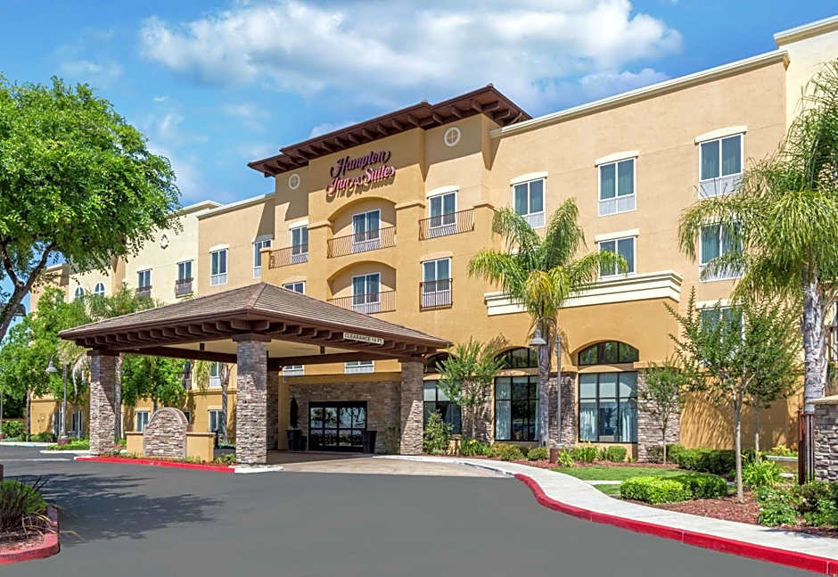Hampton Inn By Hilton & Suites Lodi