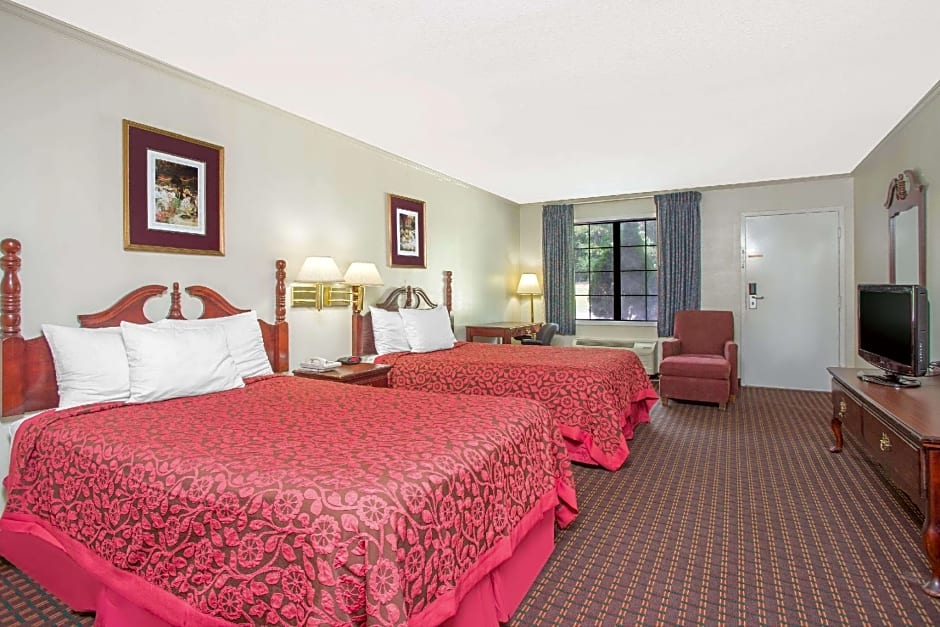 Days Inn by Wyndham Milledgeville
