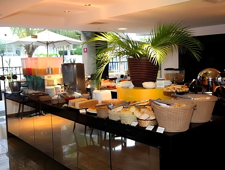 San Marino Suite Hotel