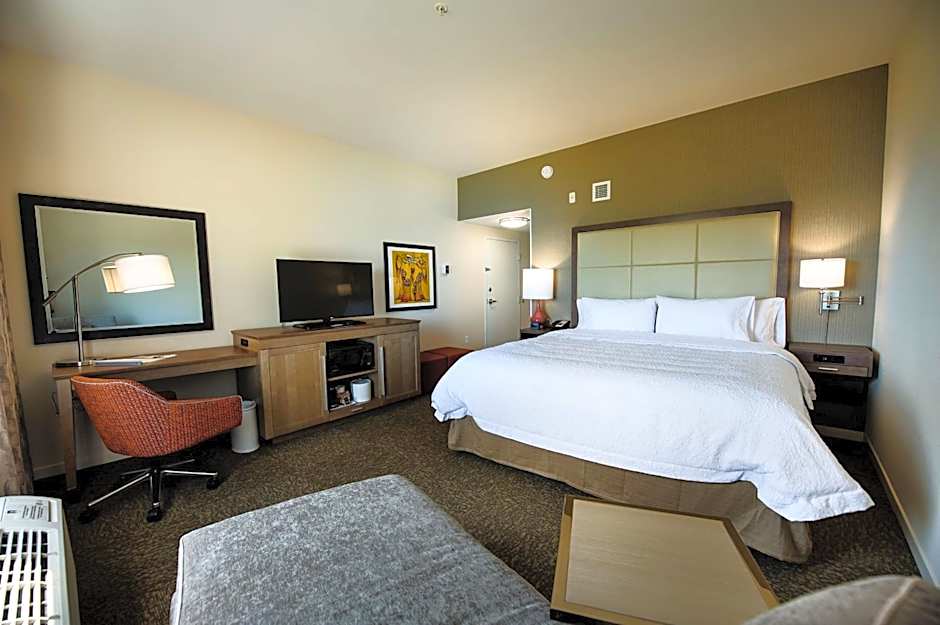 Hampton Inn By Hilton & Suites Truro, Nova Scotia