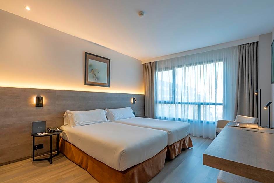 Attica 21 Barcelona Mar