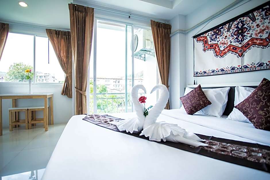 Happy 99 Guest house