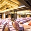 La Perle International Hotel