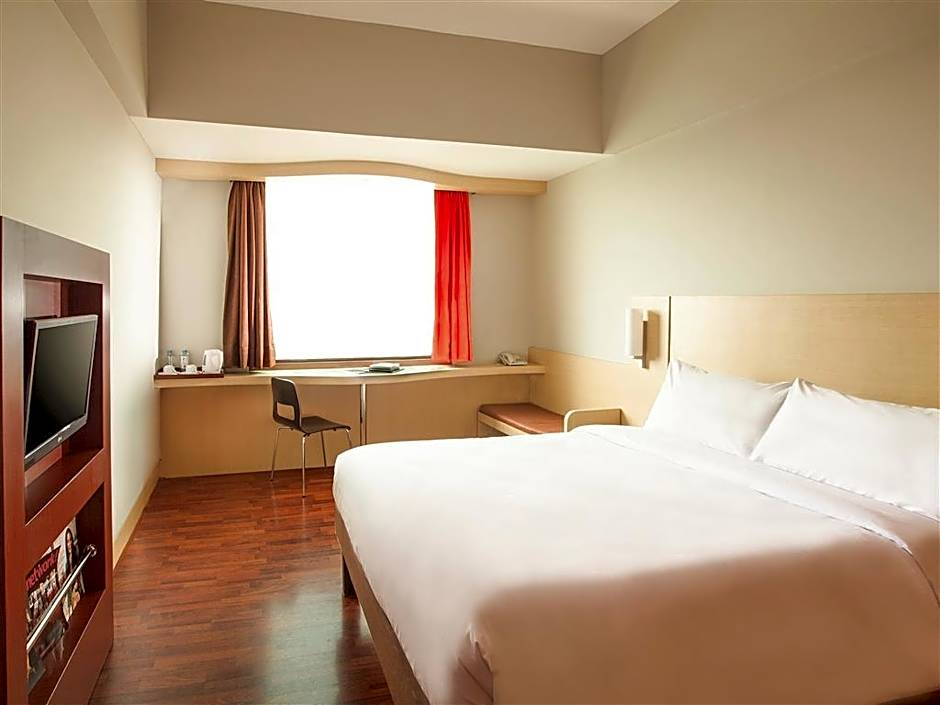 Horison Arcadia Mangga Dua