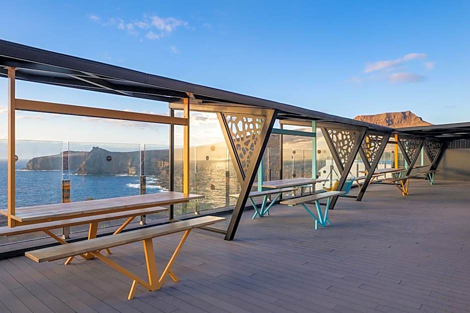 Occidental Roca Negra - Adults Only